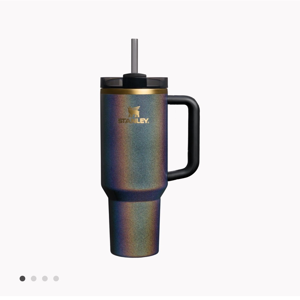 Stanley limited edition the Dream Weaver Quencher H2.O flow state tumbler